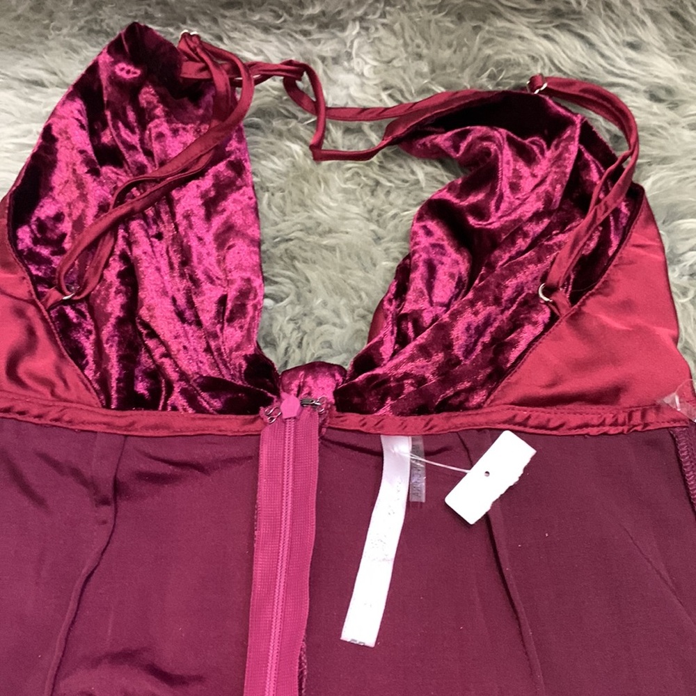 NWOT🌸Super Cute Crashed Velvet Spaghetti Straps Mini Dress - Picture 13 of 15